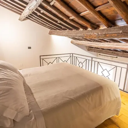 Art House Trastevere Luxury *